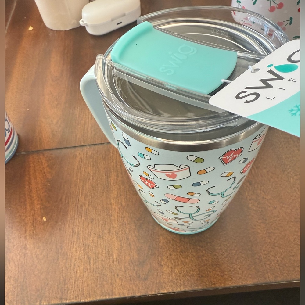 Swig life Tumblers-lmk which one and how much you want it for!! Ready to ship!! - Picture 12 of 16